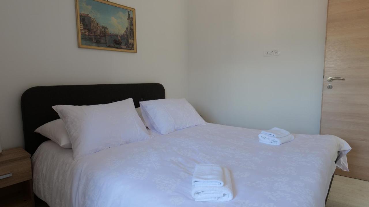 Apartmani Miki Split Exterior photo